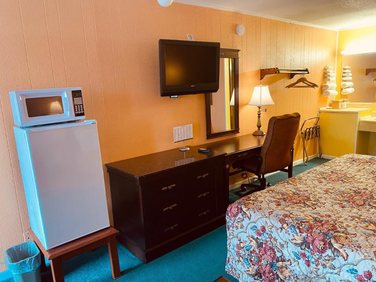 Gateway Hotel