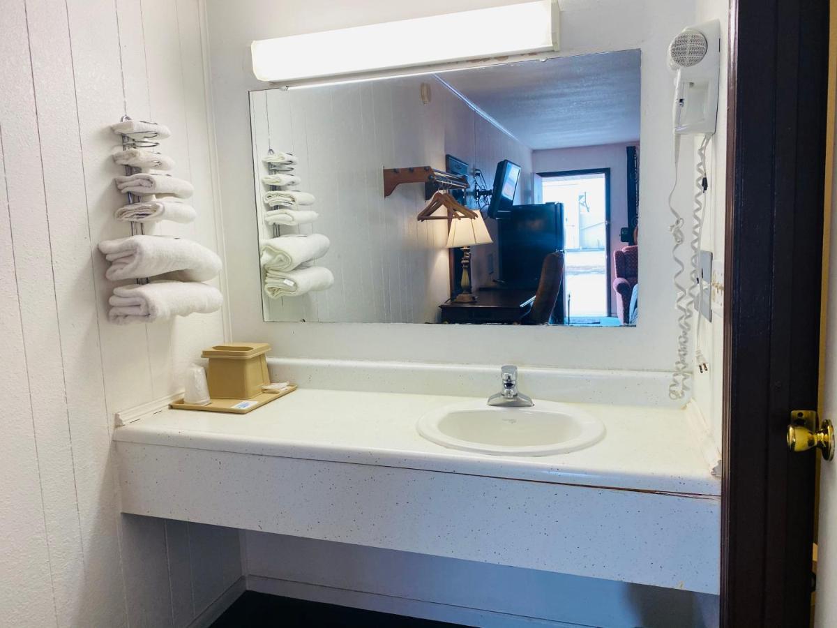 Gateway Hotel 3*